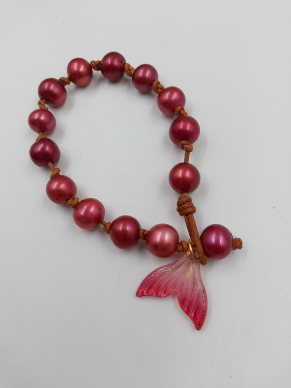 Cranberry freshwater Pearl Bracelet