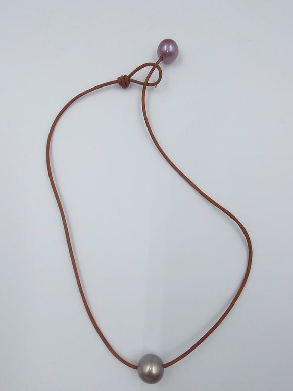Single Leather and Pearl Necklace